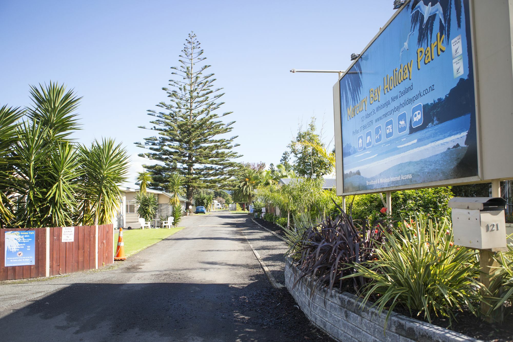 Mercury Bay Holiday Park Whitianga Buitenkant foto